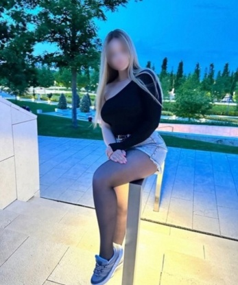 Анкета проститутки Карина - город Кременчуг, 27 лет, №5984